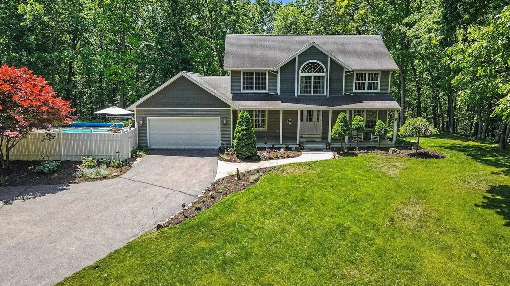 3169 Natures Place Drive SE Lowell Charter Township MI 49331