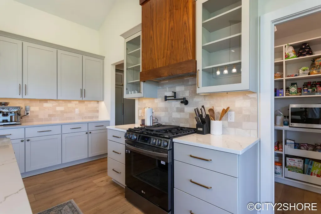 6181 Molli Drive Allendale Charter Township MI 49401