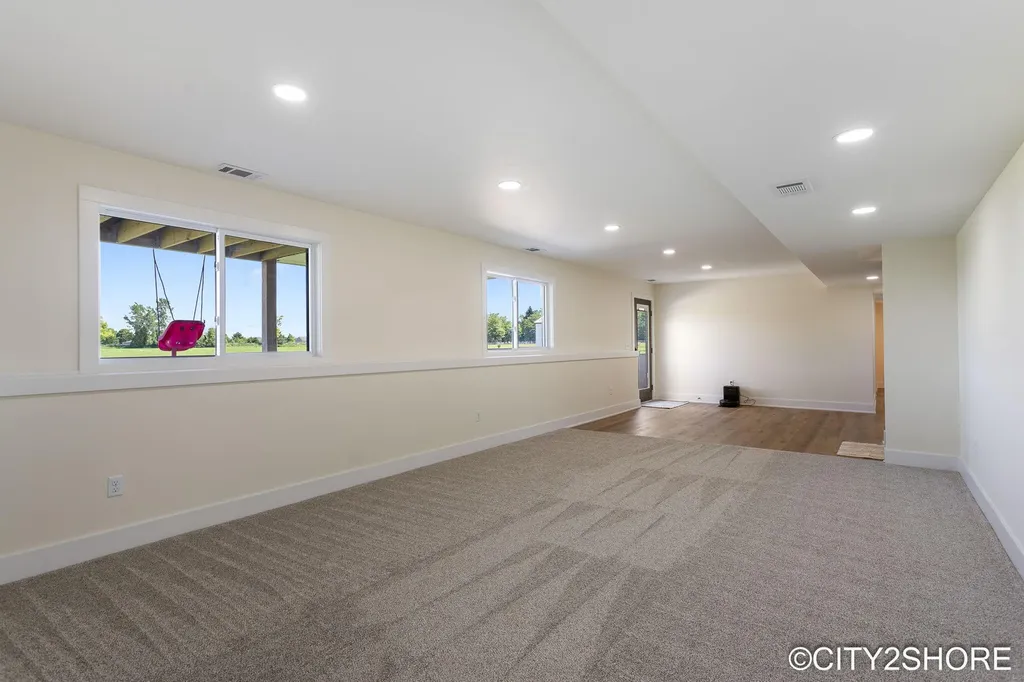 6181 Molli Drive Allendale Charter Township MI 49401