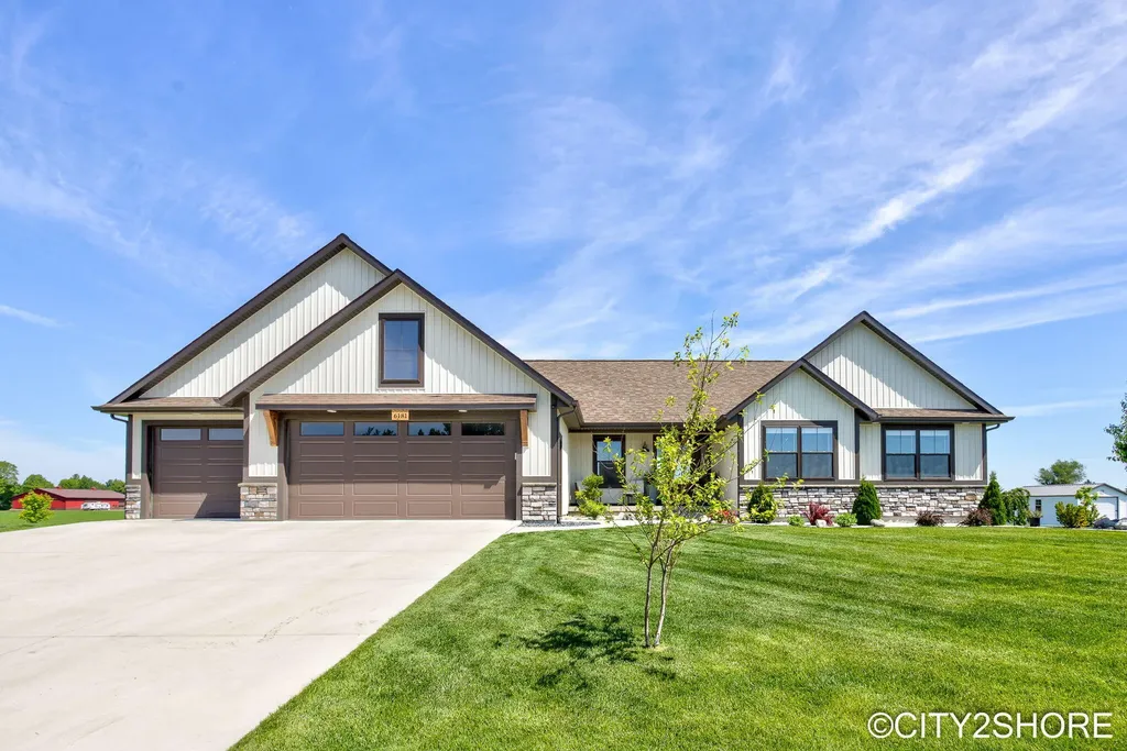 6181 Molli Drive Allendale Charter Township MI 49401