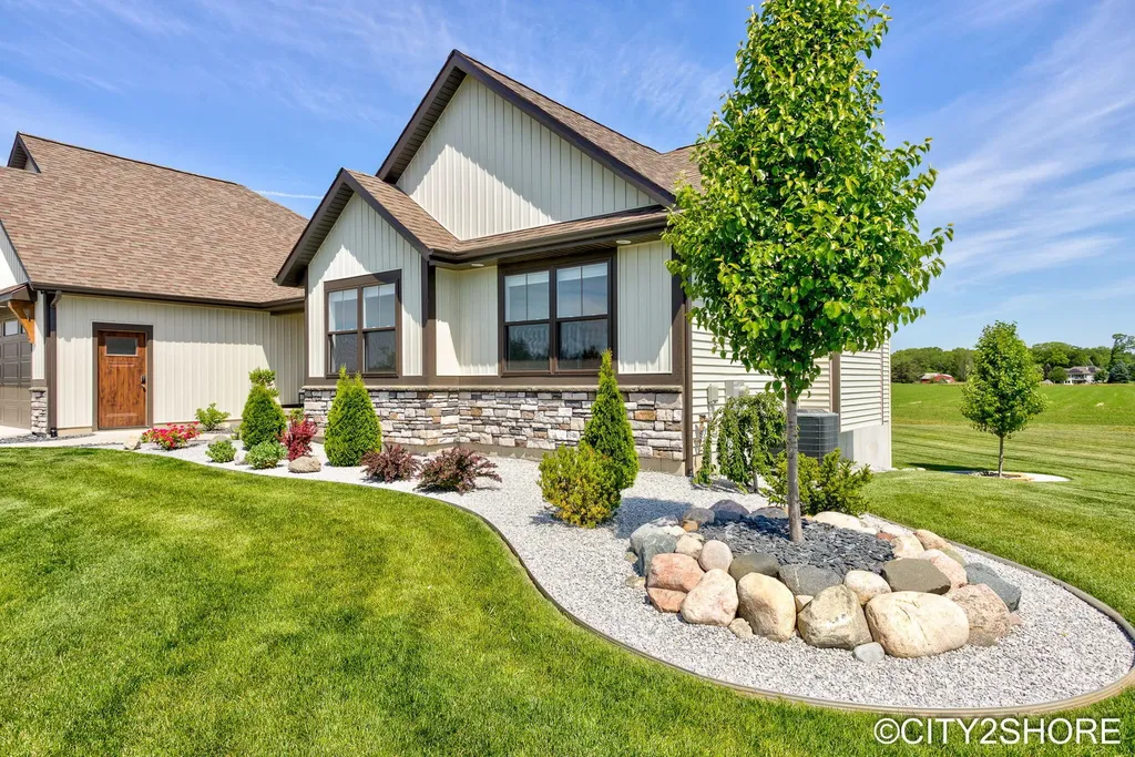 6181 Molli Drive Allendale Charter Township MI 49401