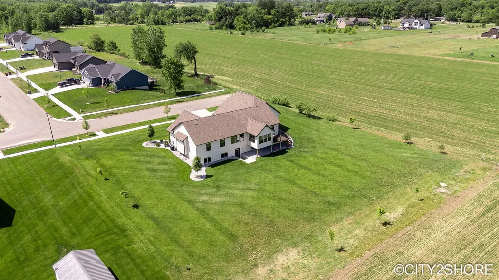 6181 Molli Drive Allendale Charter Township MI 49401