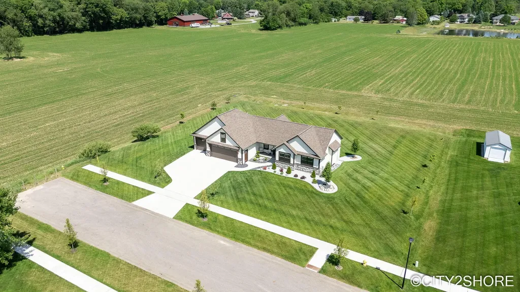 6181 Molli Drive Allendale Charter Township MI 49401