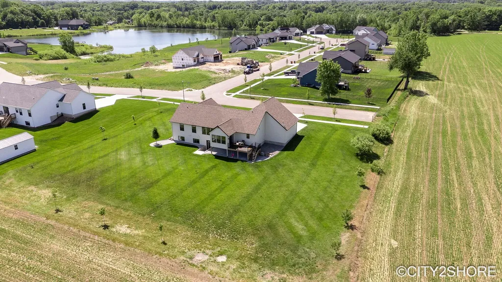 6181 Molli Drive Allendale Charter Township MI 49401