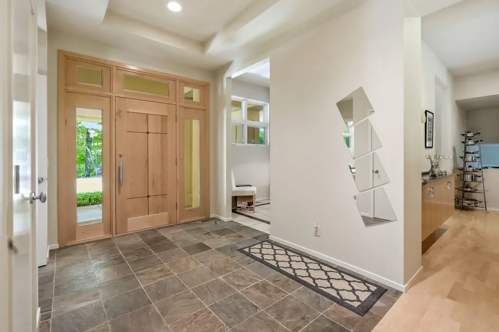 1970 Red Hill Drive NE Grand Rapids Charter Township MI 49301