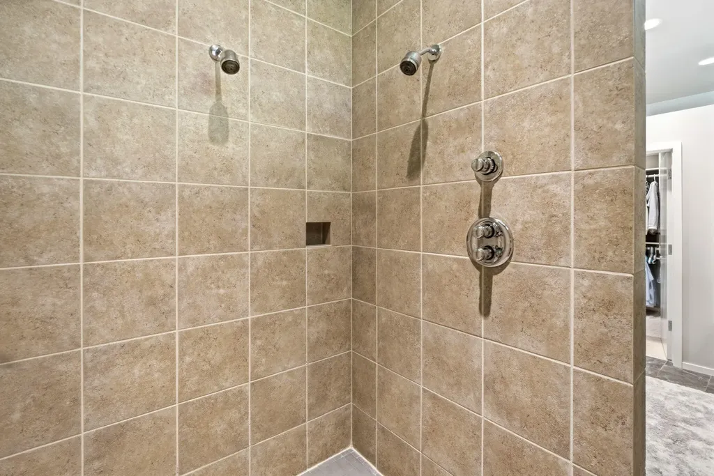 1970 Red Hill Drive NE Grand Rapids Charter Township MI 49301