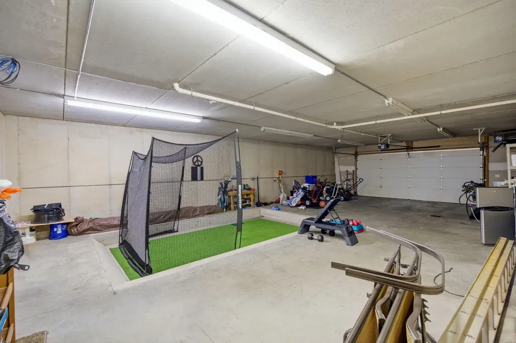 1970 Red Hill Drive NE Grand Rapids Charter Township MI 49301