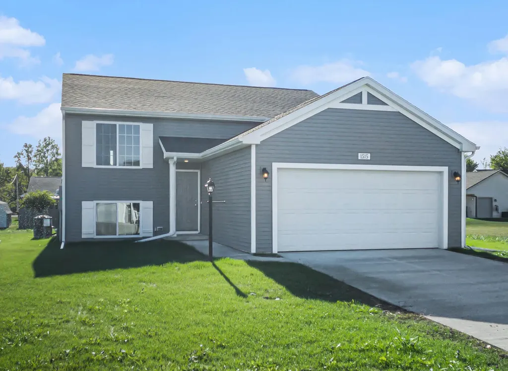 387 Pinery Lane Fremont City MI 49412
