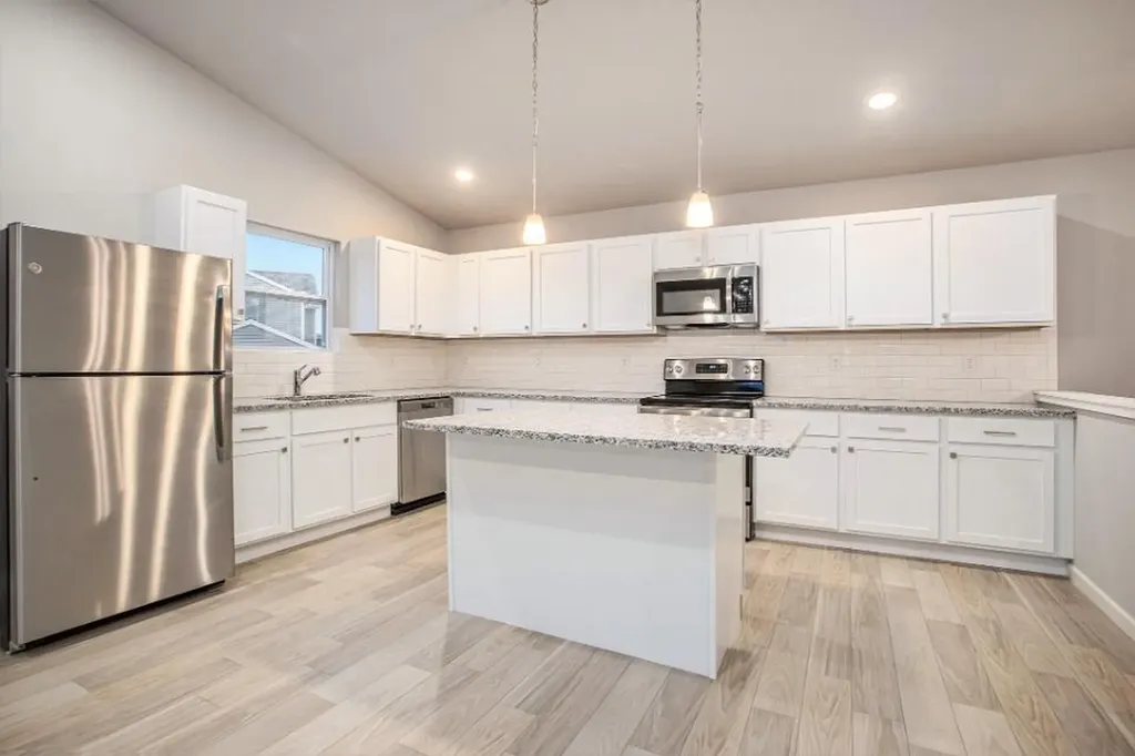 387 Pinery Lane Fremont City MI 49412
