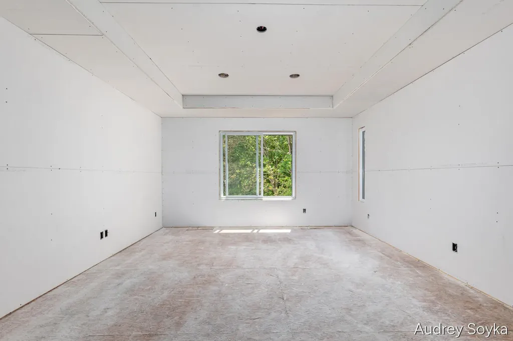8234 Cascade Road SE Cascade Charter Township MI 49301
