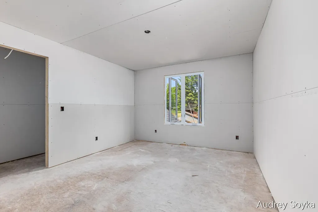 8234 Cascade Road SE Cascade Charter Township MI 49301