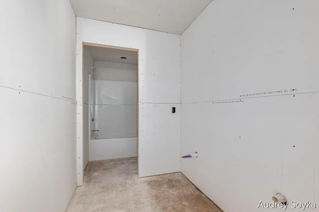 8234 Cascade Road SE Cascade Charter Township MI 49301