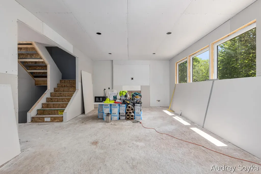 8234 Cascade Road SE Cascade Charter Township MI 49301