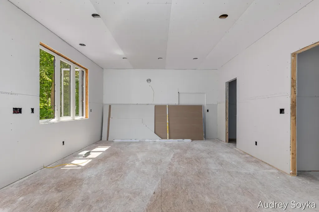 8234 Cascade Road SE Cascade Charter Township MI 49301