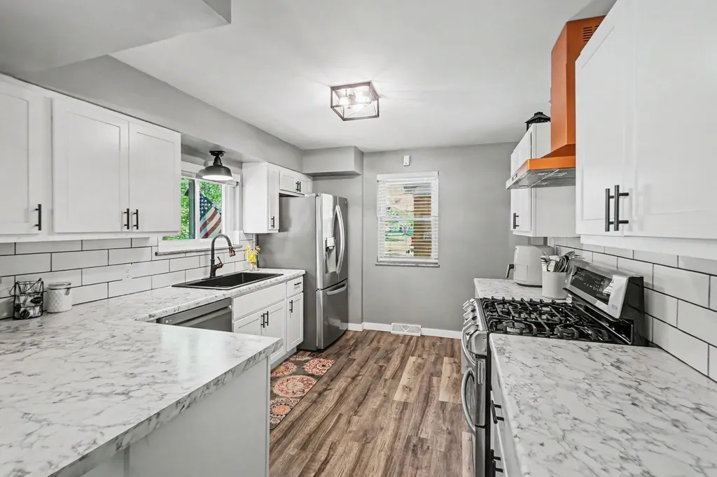 5525 Dowling Street Montague Township MI 49437