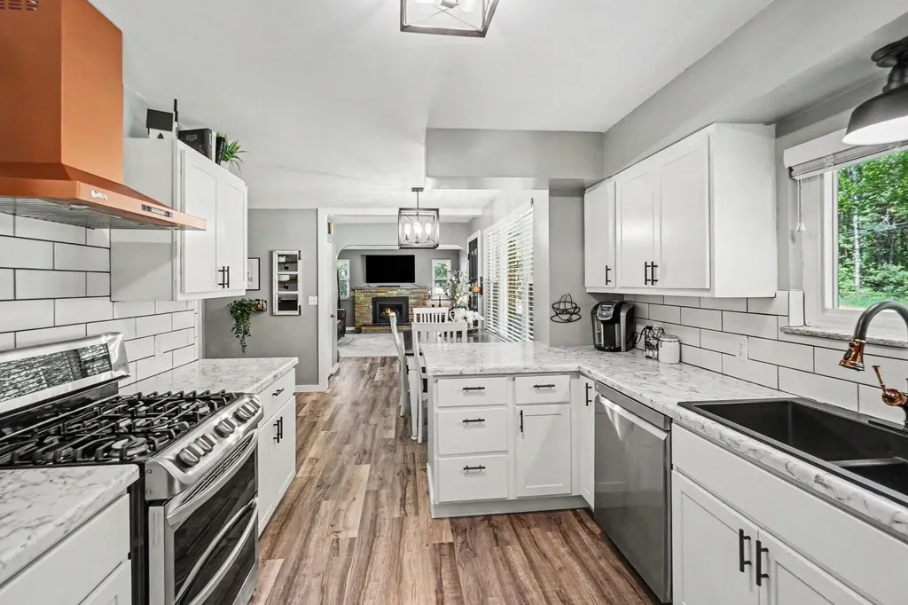 5525 Dowling Street Montague Township MI 49437