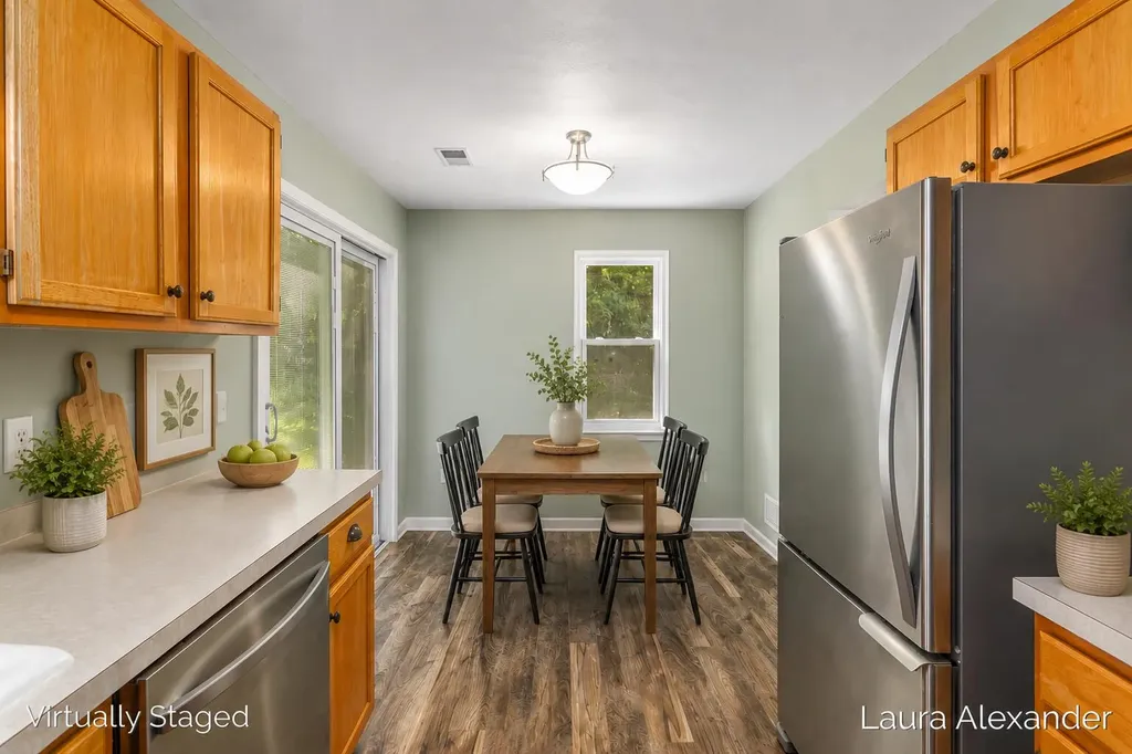 8507 Courtland Drive NE Rockford City MI 49341