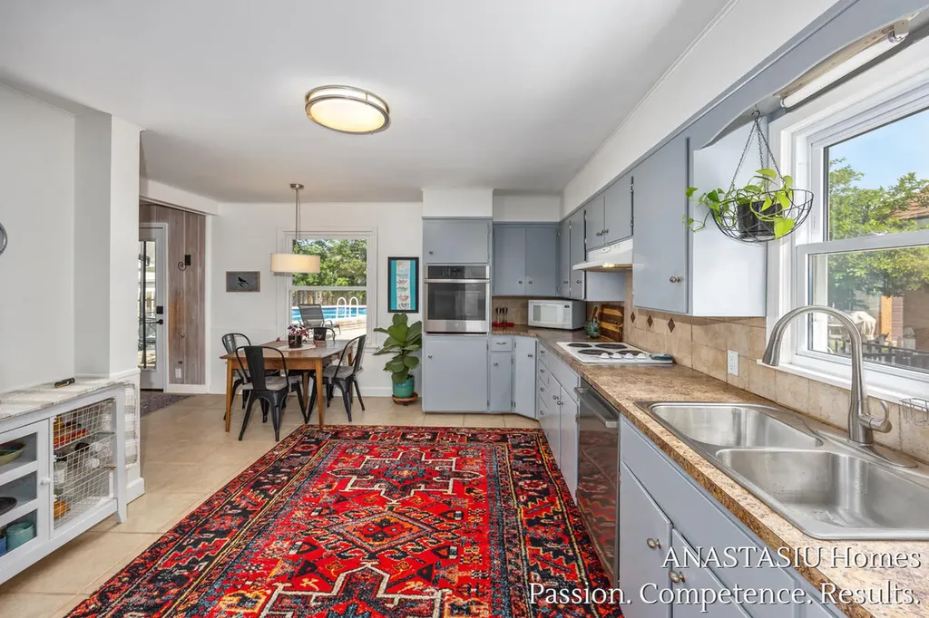 2238 Godwin Avenue SE Grand Rapids City MI 49507