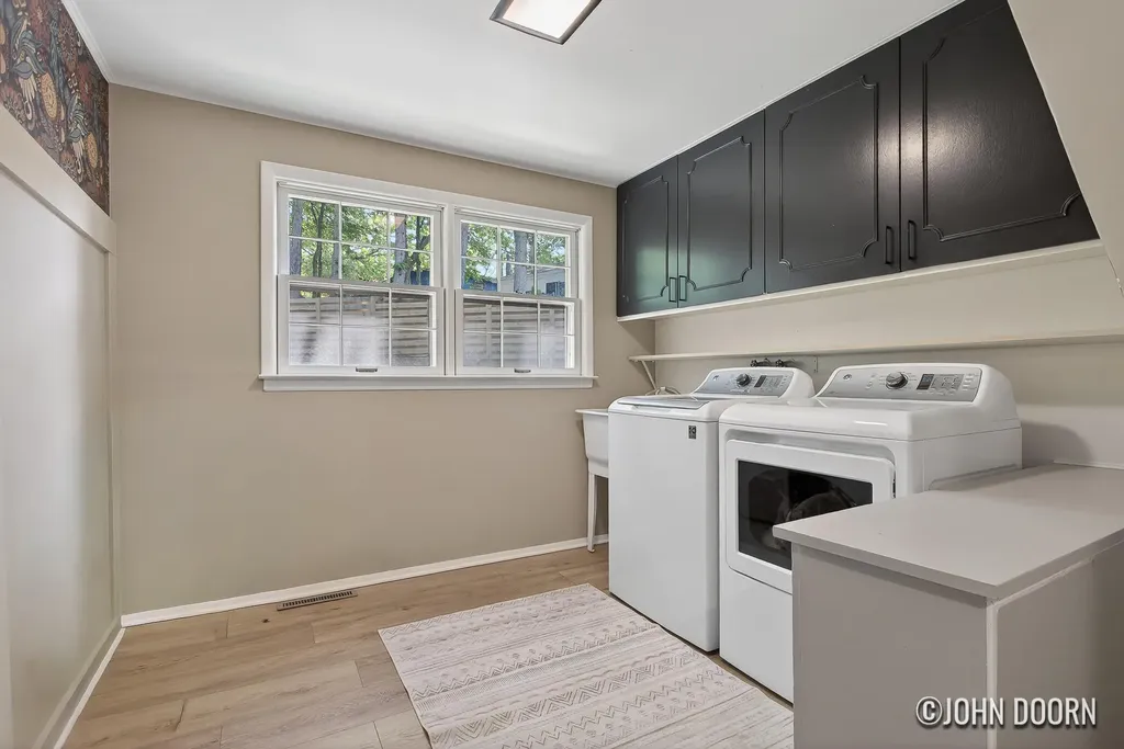 2246 Holliday Drive SW Wyoming City MI 49519