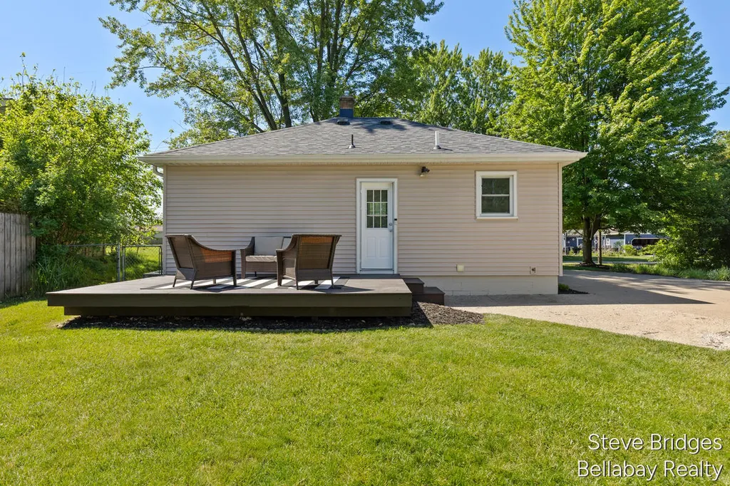 1179 Koster Street Georgetown Charter Township MI 49428
