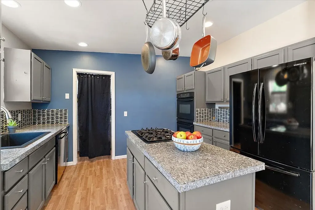 2171 Walking Horse Lane Valley Township MI 49010