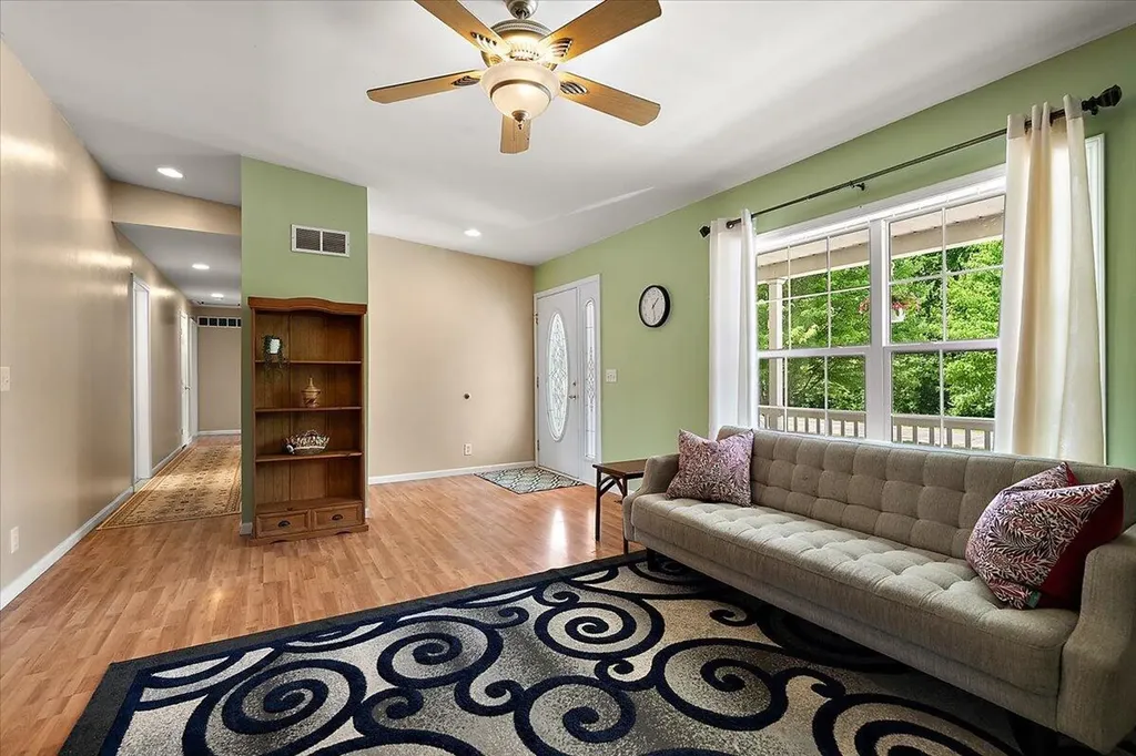 2171 Walking Horse Lane Valley Township MI 49010