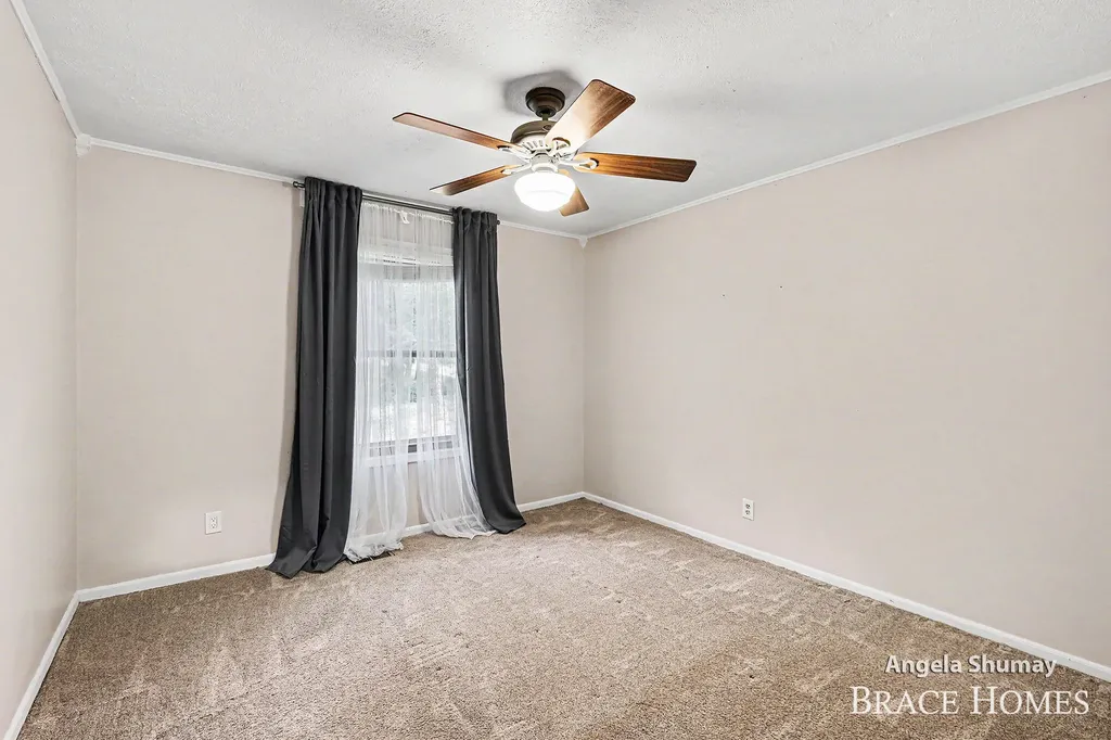 2631 Chatham Woods Drive SE Cascade Charter Township MI 49546