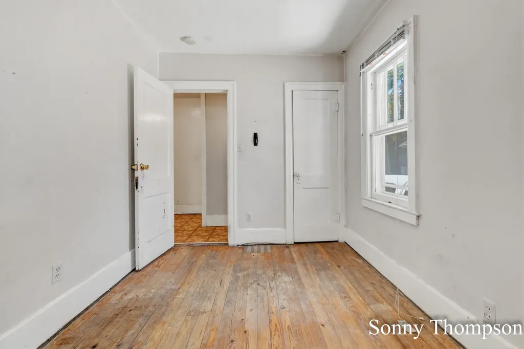 53 Baylis Street SW Grand Rapids City MI 49507