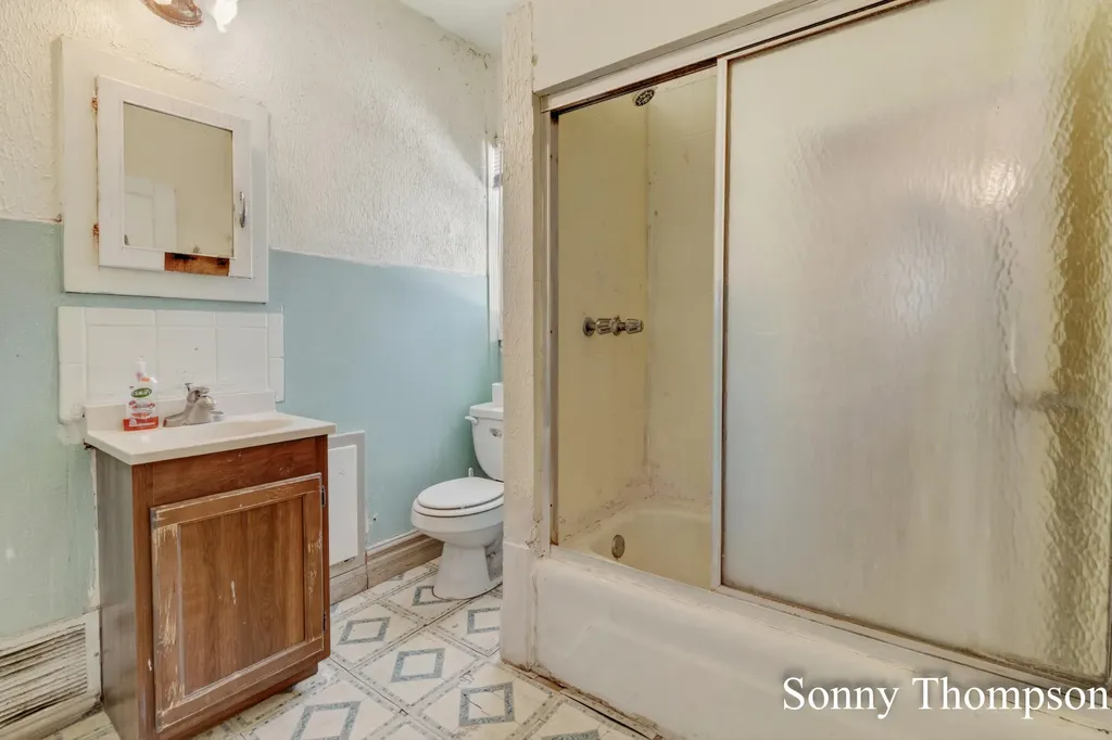 53 Baylis Street SW Grand Rapids City MI 49507