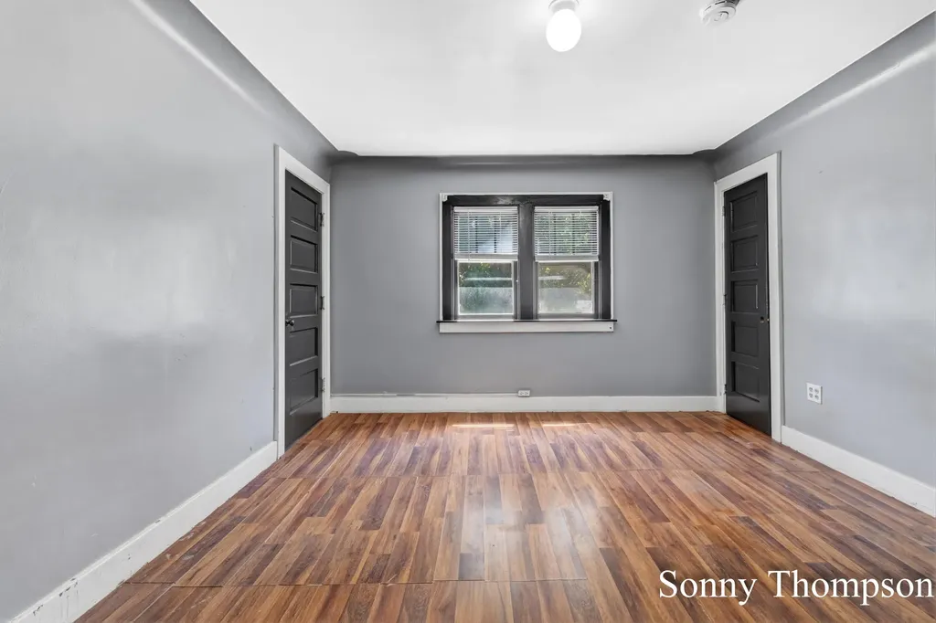 53 Baylis Street SW Grand Rapids City MI 49507