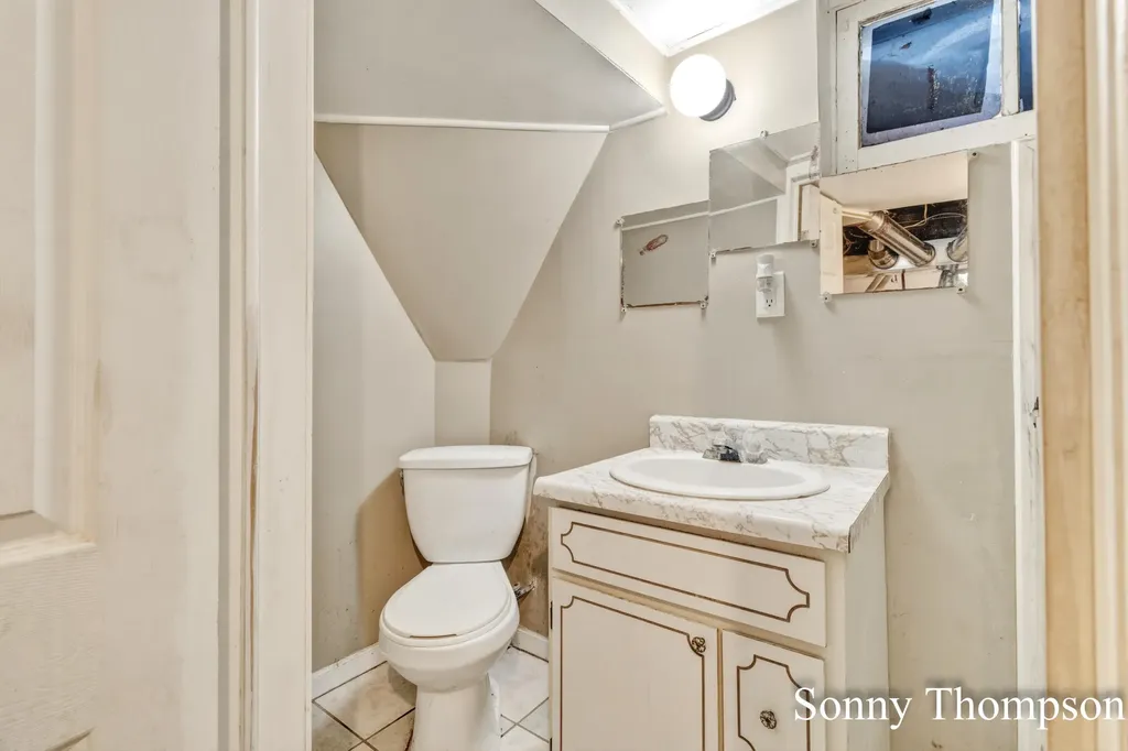 53 Baylis Street SW Grand Rapids City MI 49507