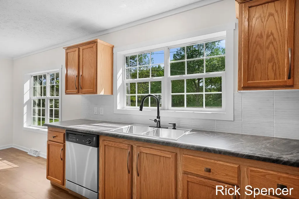 3321 Babylon Road Allegan Township MI 49010