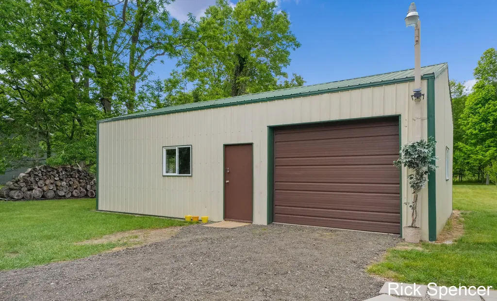 3321 Babylon Road Allegan Township MI 49010