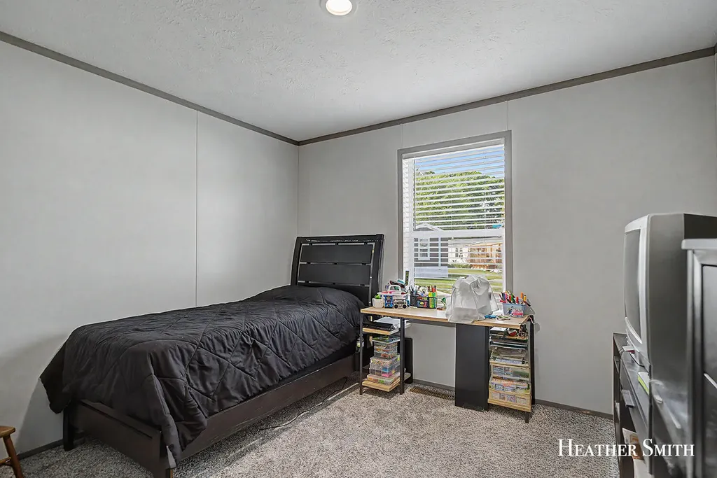 1285 Ashbrook Street NE Plainfield Charter Township MI 49306