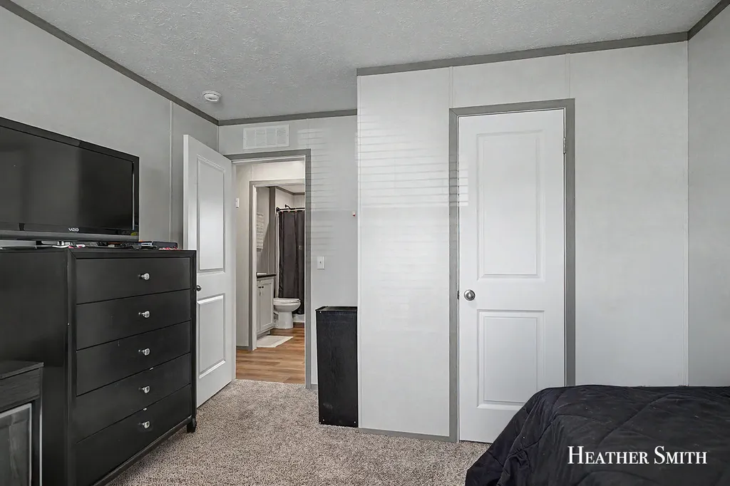 1285 Ashbrook Street NE Plainfield Charter Township MI 49306