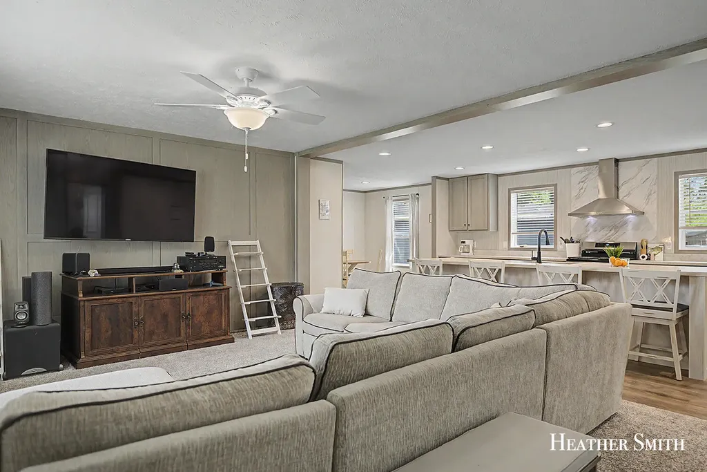 1285 Ashbrook Street NE Plainfield Charter Township MI 49306