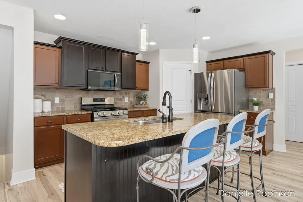16936 Birchview Drive Crockery Township MI 49448