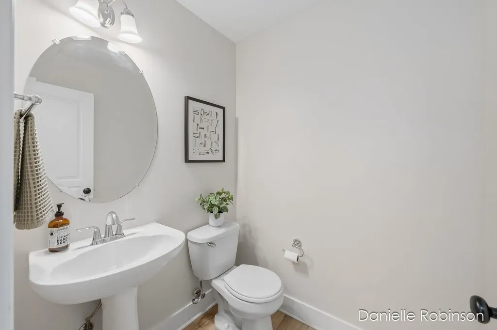 16936 Birchview Drive Crockery Township MI 49448