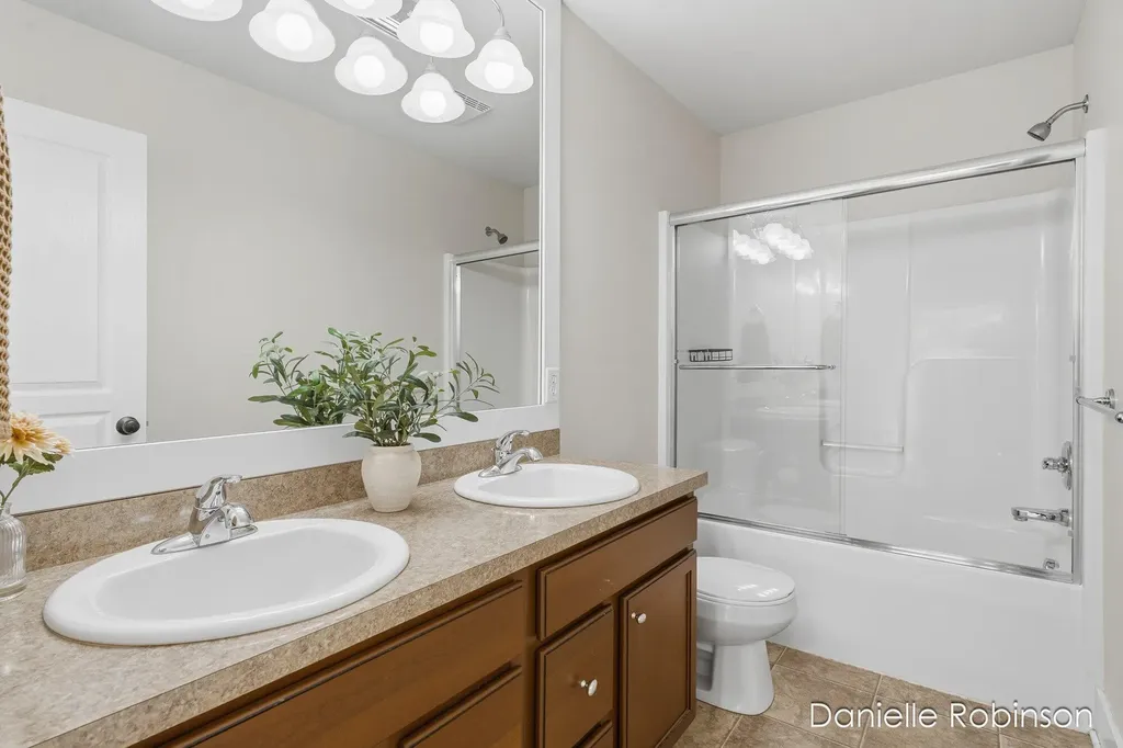 16936 Birchview Drive Crockery Township MI 49448