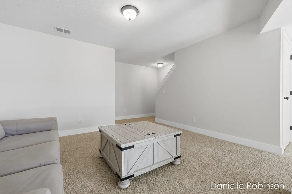 16936 Birchview Drive Crockery Township MI 49448
