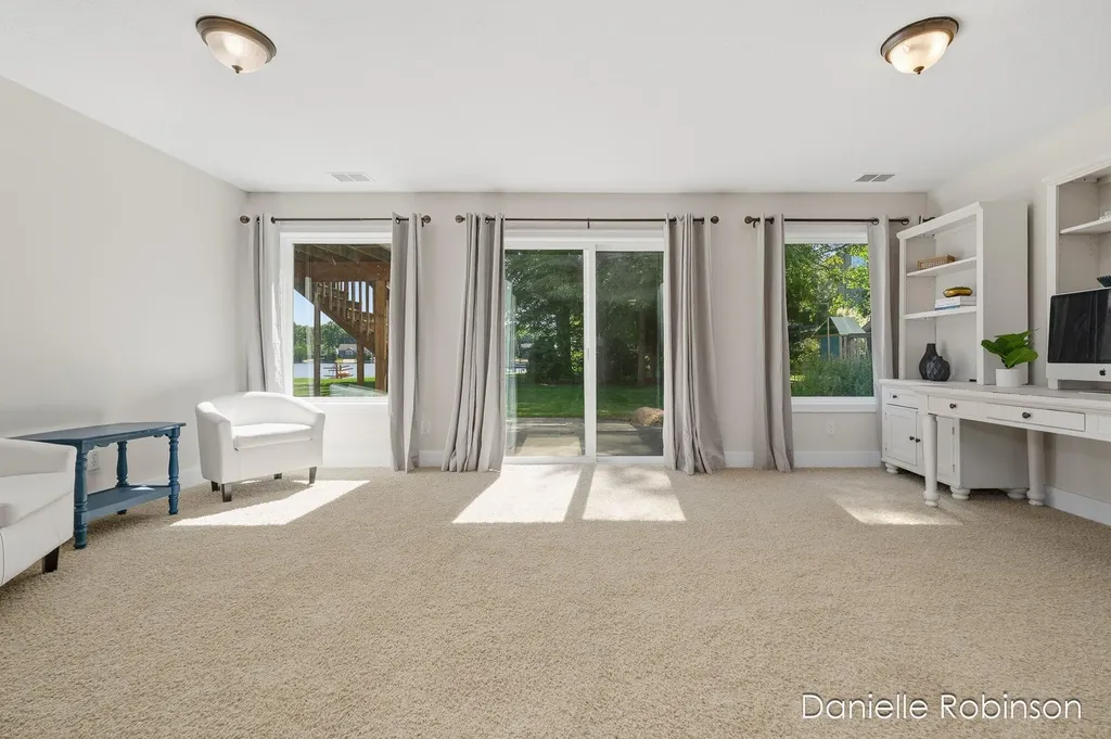 16936 Birchview Drive Crockery Township MI 49448