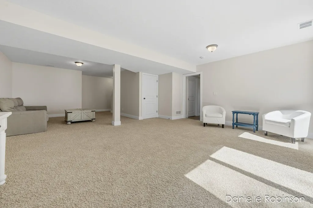 16936 Birchview Drive Crockery Township MI 49448