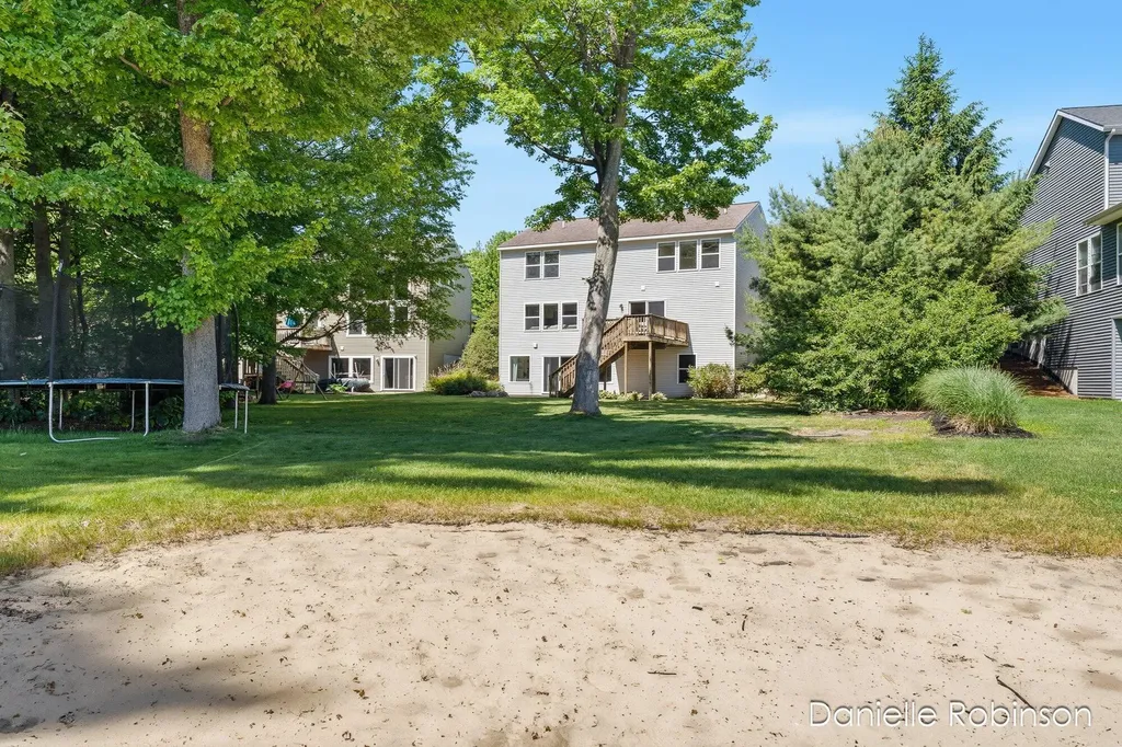 16936 Birchview Drive Crockery Township MI 49448