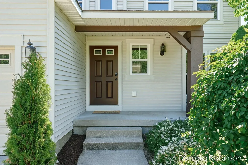 16936 Birchview Drive Crockery Township MI 49448