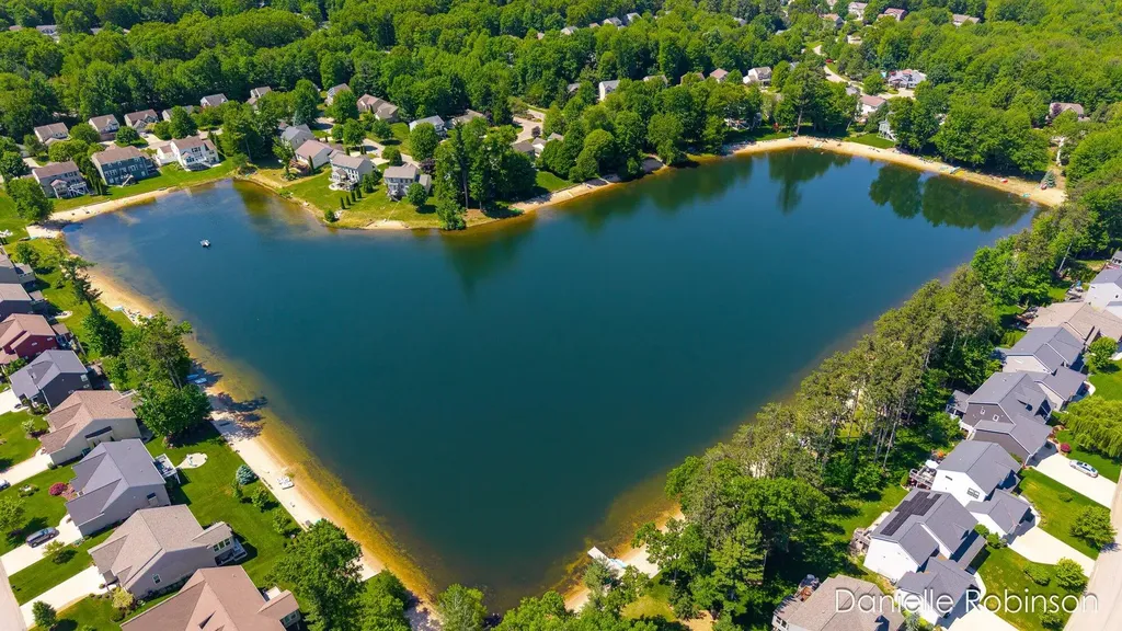 16936 Birchview Drive Crockery Township MI 49448