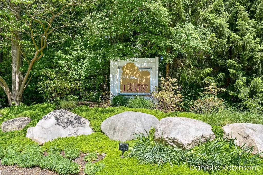 16936 Birchview Drive Crockery Township MI 49448