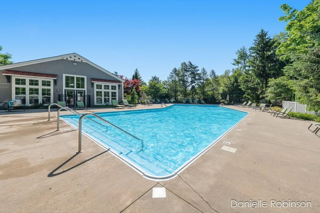16936 Birchview Drive Crockery Township MI 49448