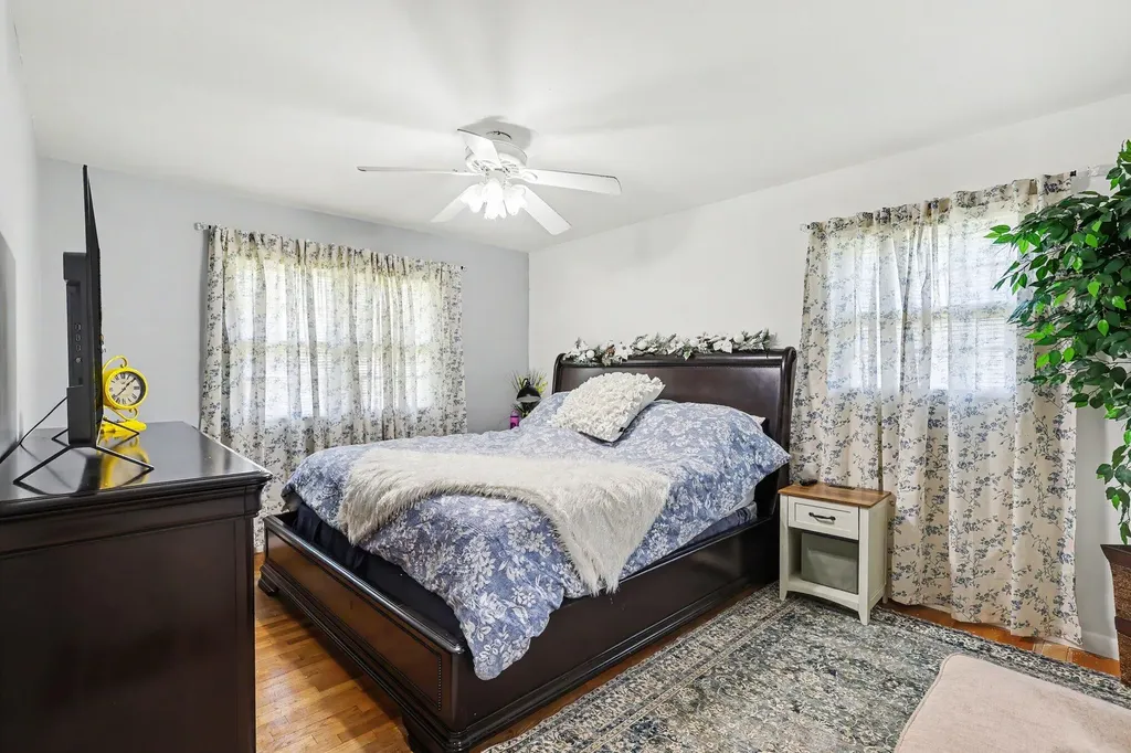 1852 Castle Avenue Norton Shores City MI 49441