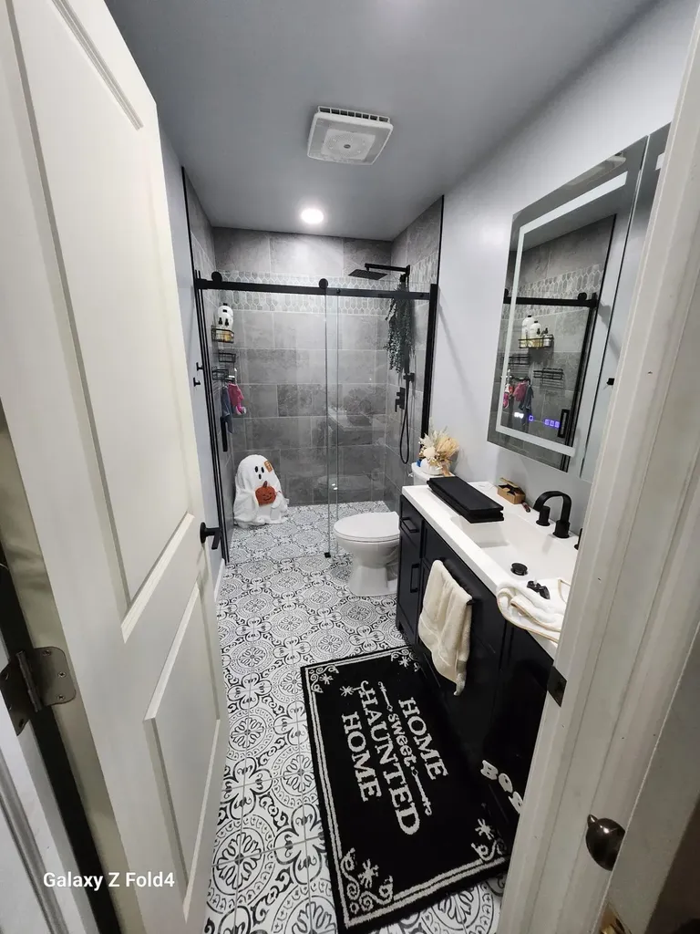 1852 Castle Avenue Norton Shores City MI 49441