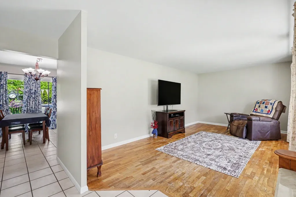 1852 Castle Avenue Norton Shores City MI 49441